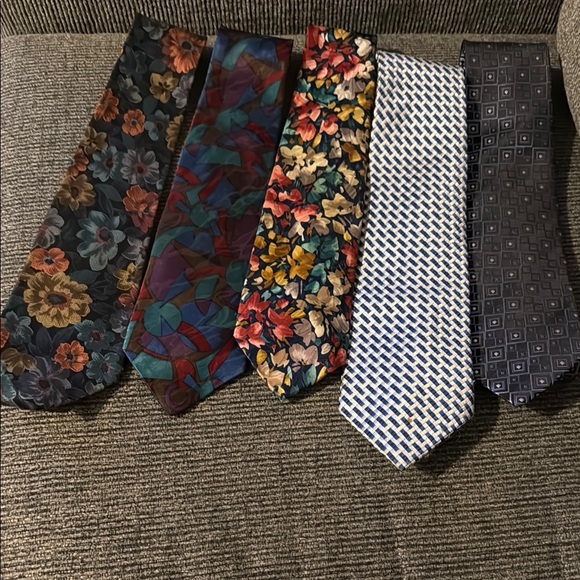 David Taylor Classic Black and Blue Ties - Picture 1 of 2